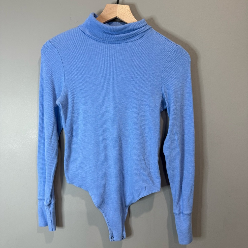 Aerie Light Blue Turtleneck‎ Bodysuit Size Medium